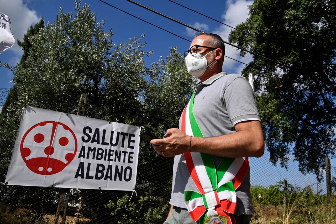 Il sindaco di Albano Laziale, Massimiliano Borelli