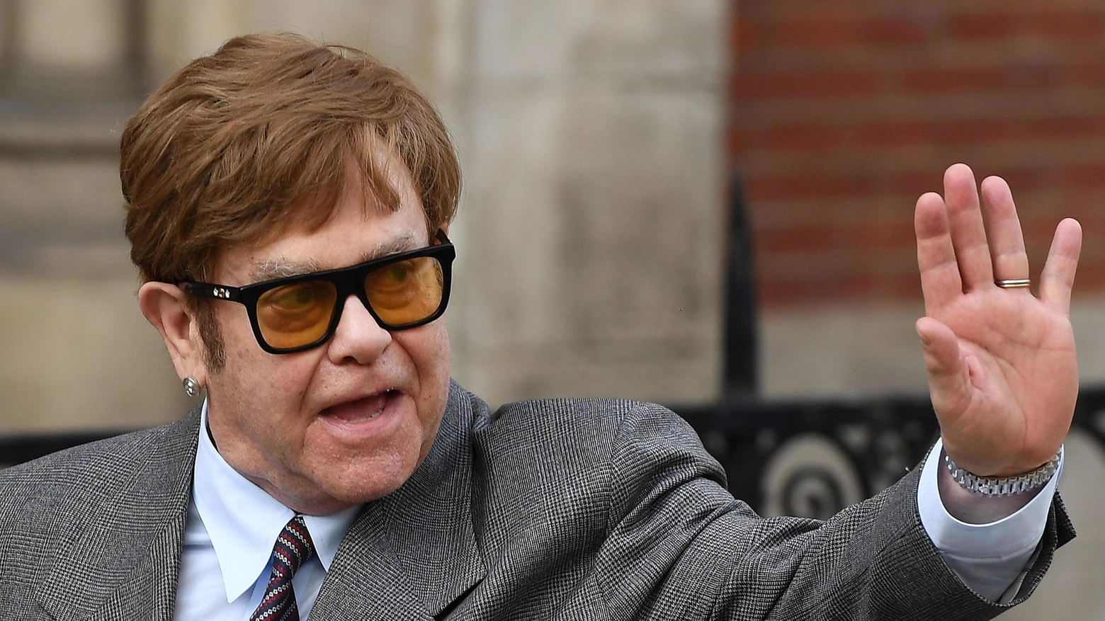 Elton John in difesa di Spacey  Ma spunta qualche “non ricordo“