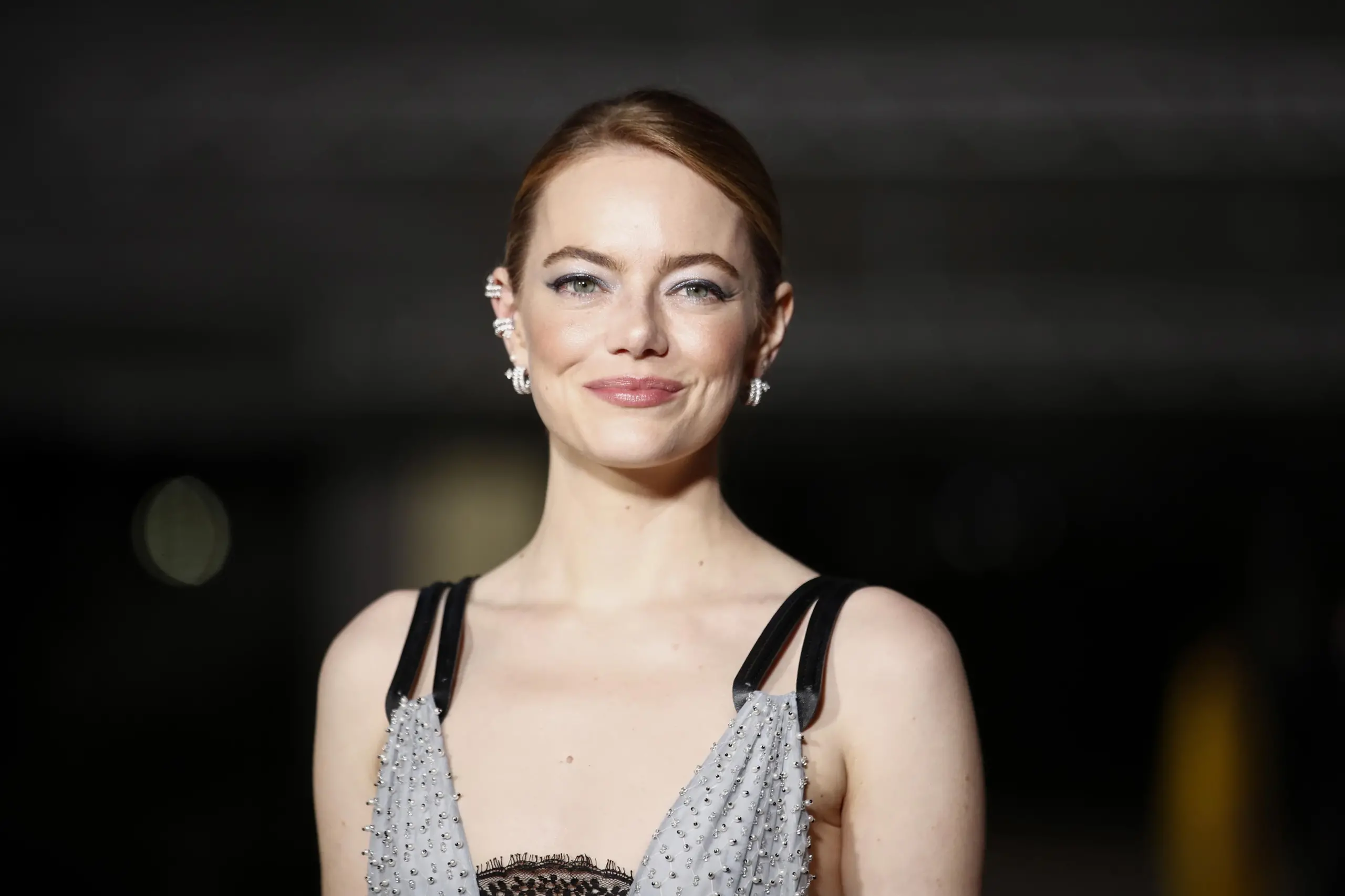 Mostra del Cinema di Venezia, ecco Emma Stone: libera, sensuale, scandalosa