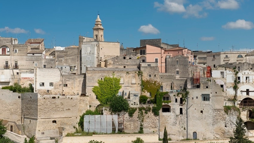 Gravina, nomen omen: la città da scoprire in superficie e in sotterranea