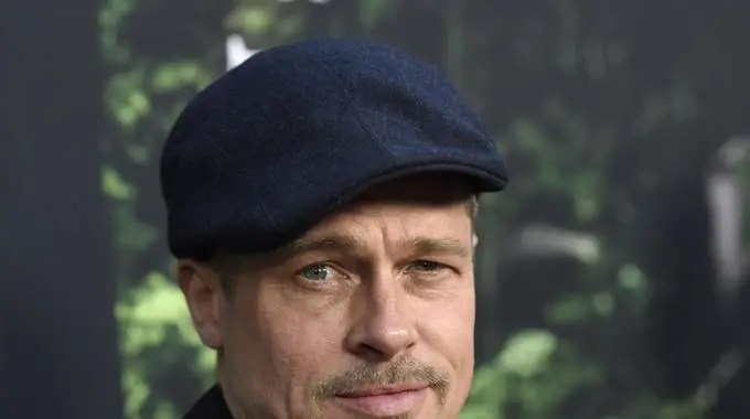 Brad Pitt, non tocco alcol da sei mesi