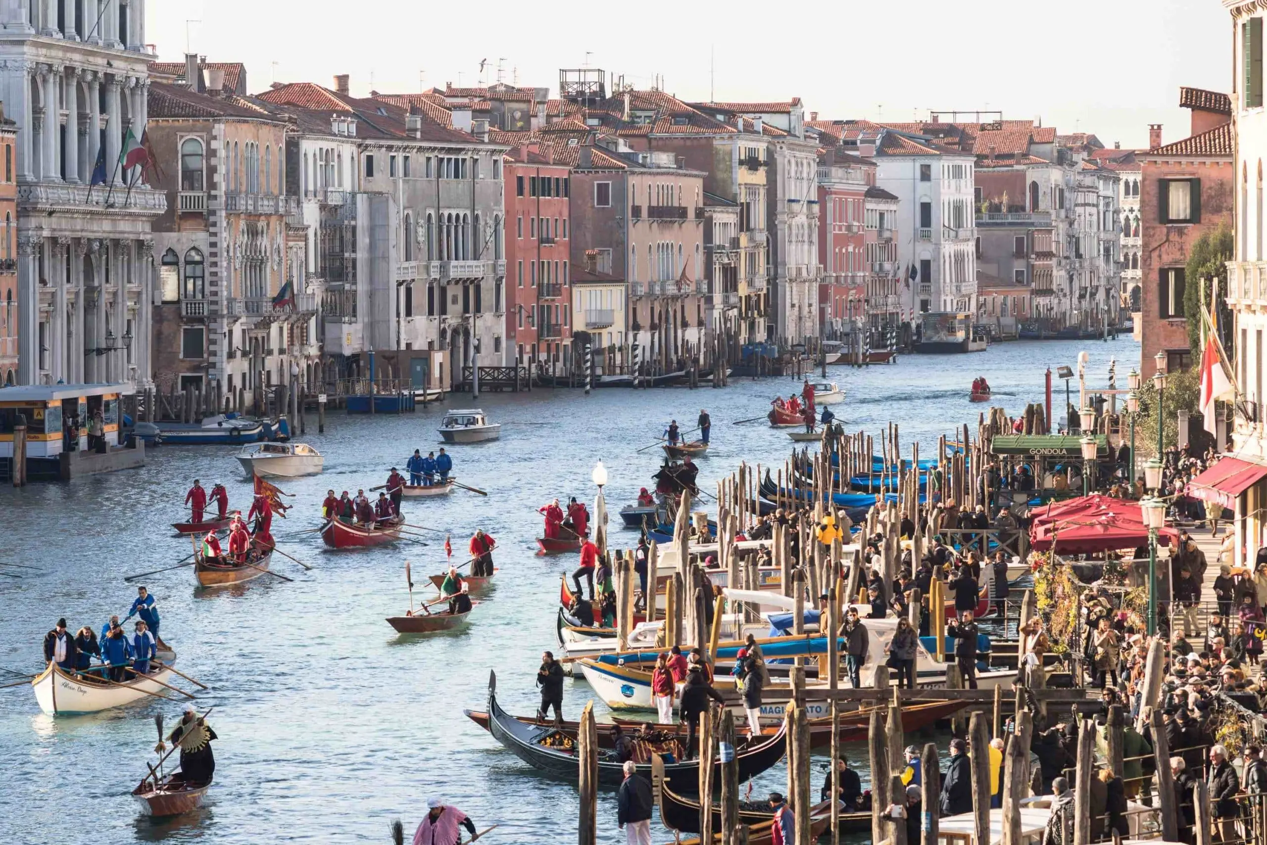 The Rivus Altus Cronorama: Venezia dal ponte di Rialto in 10 anni di fotografie