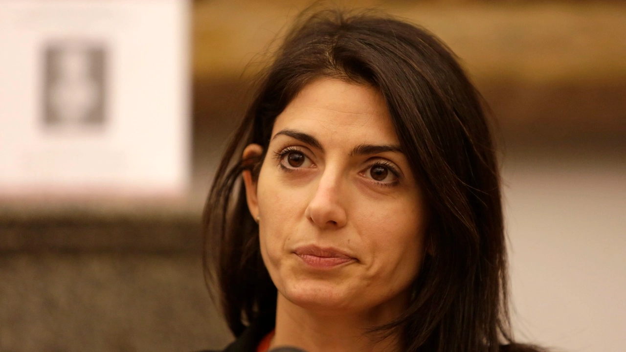 Il sindaco Virginia Raggi (LaPresse)