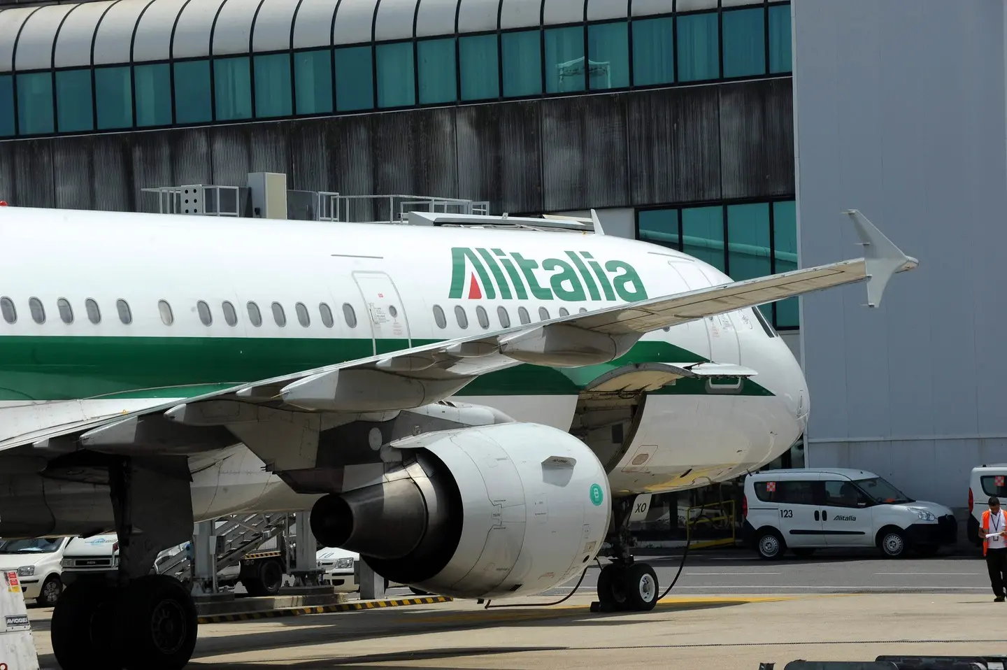 Alitalia, trattativa Fs con Delta Air Lines e EasyJet