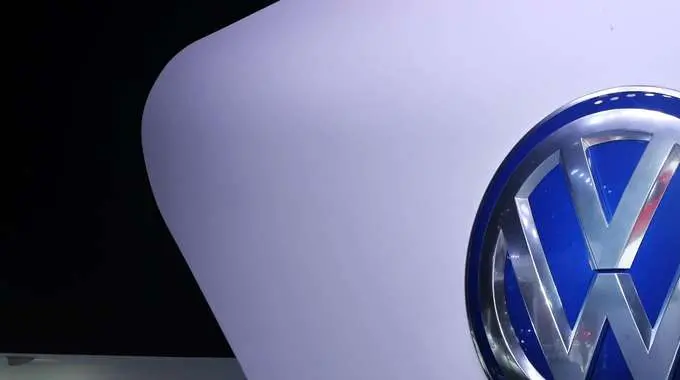 Volkswagen: nuovo affondo Borsa (-5%)