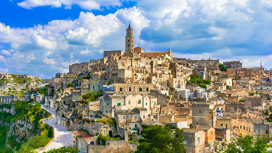 Matera e i suoi Sassi celebri nel mondo. Ma la Basilicata è un insieme di luoghi magici, tutti da scoprire