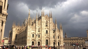 Maltempo Milano, domani dalle 15 la tempesta perfetta: pioggia e brusco calo delle temperature