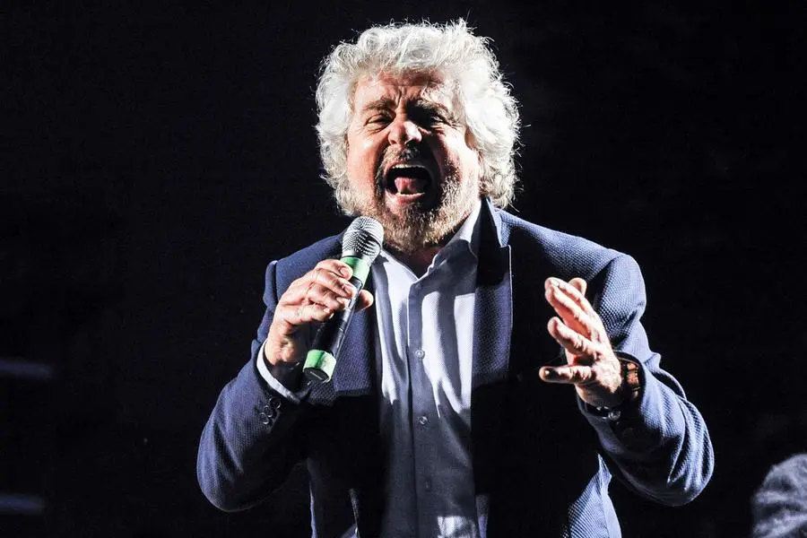 M5s, Grillo: "Votazione sospesa: comitato per modifiche in linea con nostri principi"