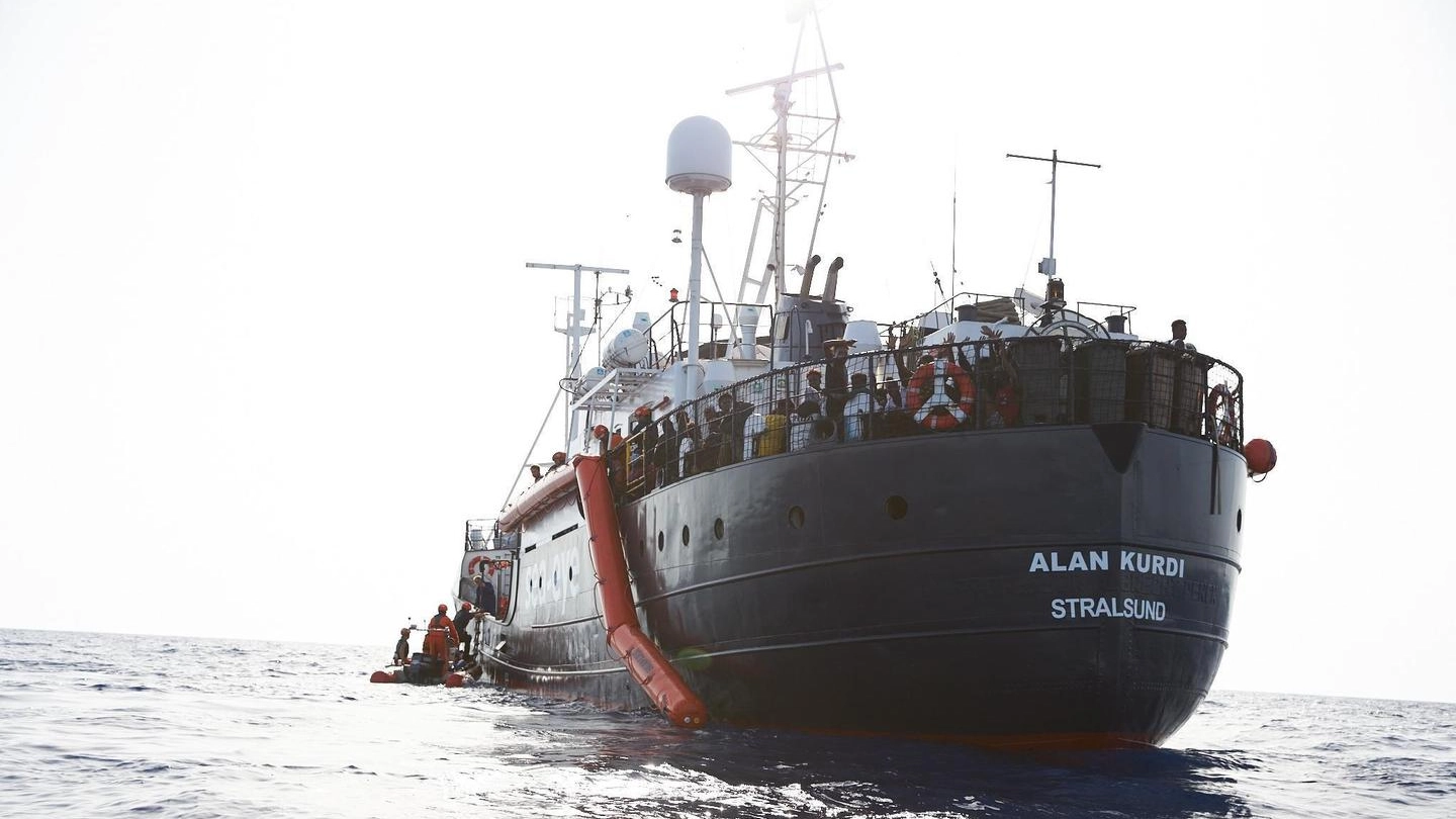 La Alan Kurdi, nave umanitaria della Sea Eye (Ansa)