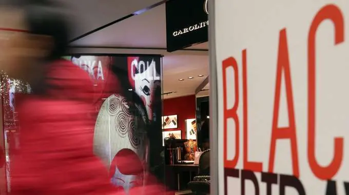 Black friday, clienti in aumento 50%