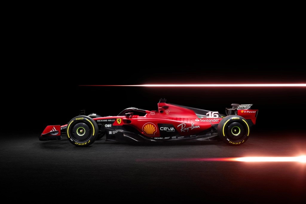 La nuova Ferrari SF-23