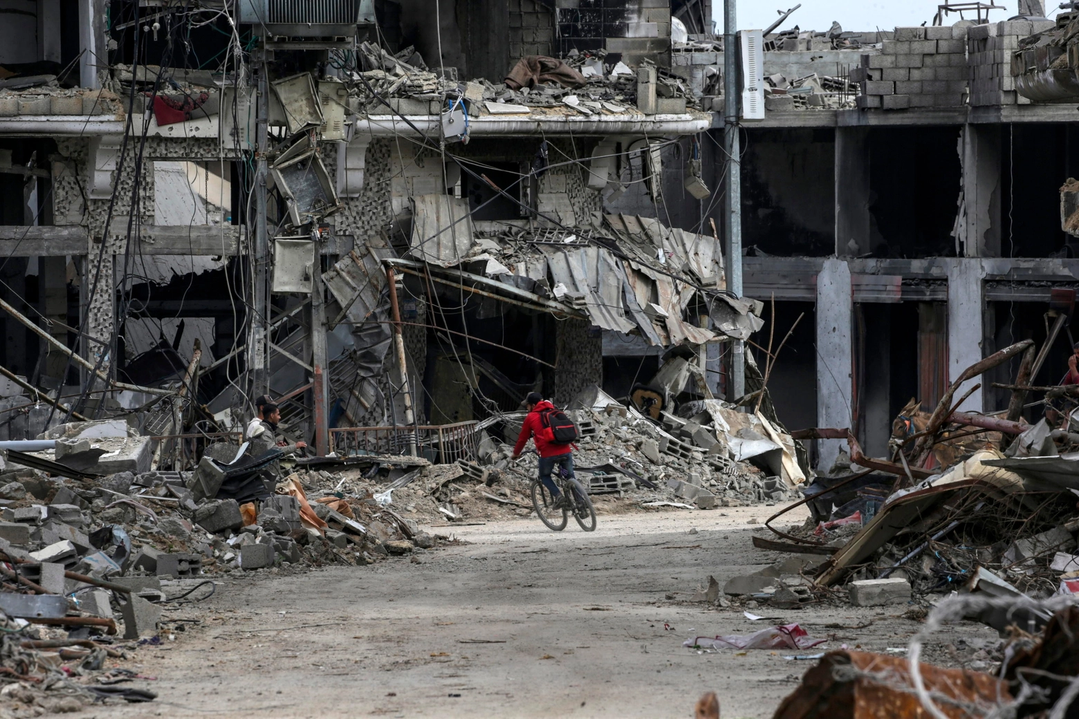 Città distrutte dai bombardamenti israeliani nella Striscia di Gaza