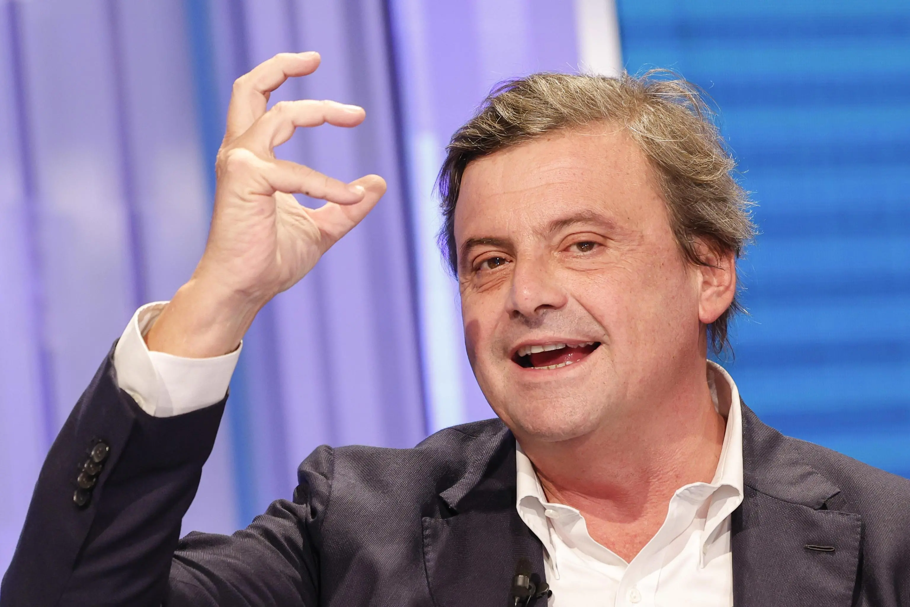 Calenda: "Il governo non dura. Ma sulle riforme faremo la nostra parte"