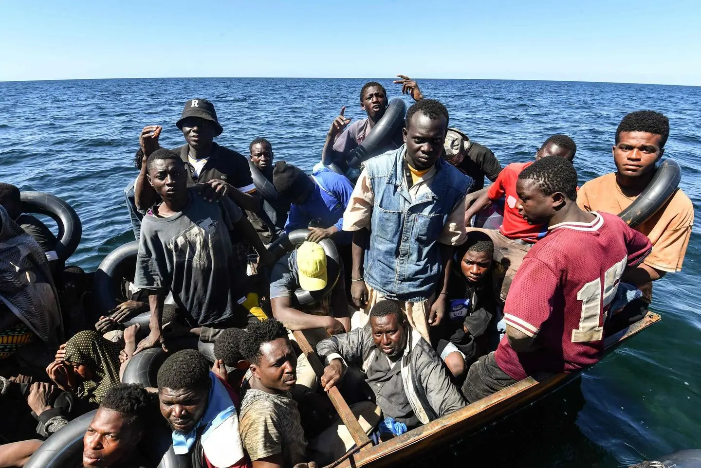 Migranti, Sbarchi Raddoppiati E Città Al Collasso. Il Viminale Incolpa ...