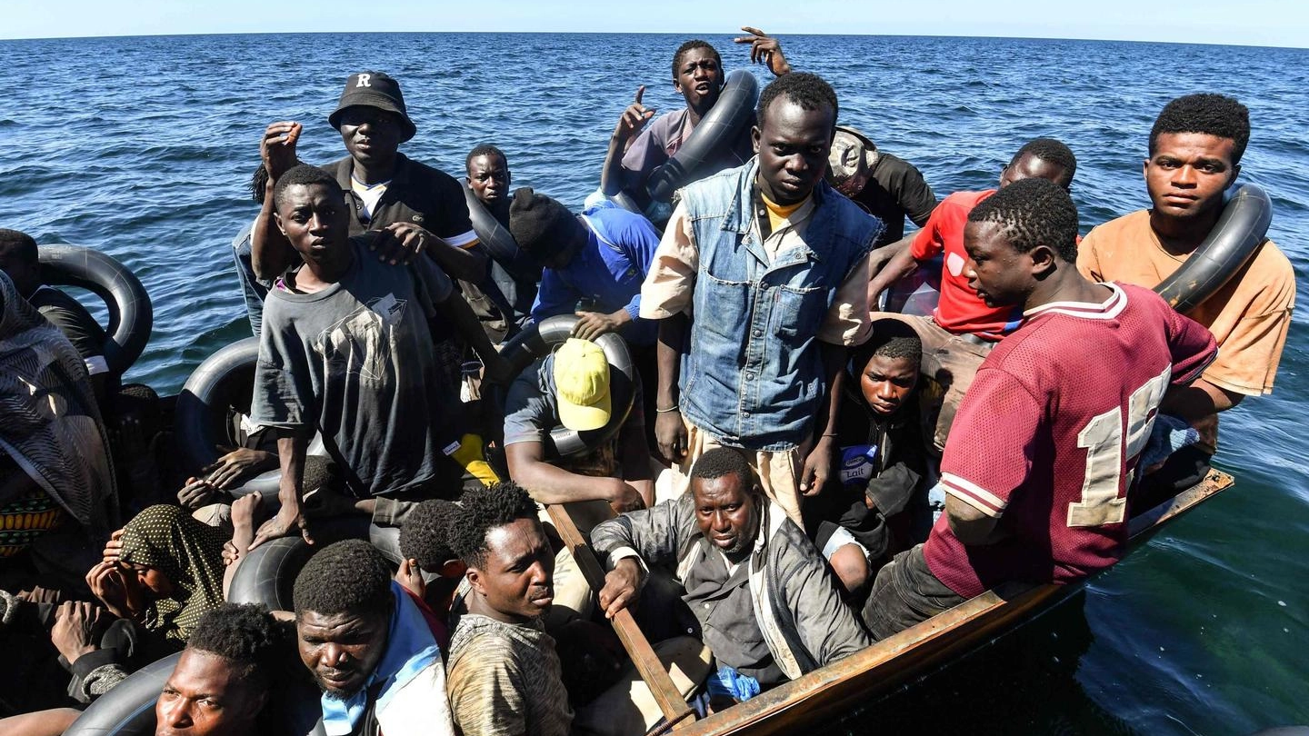 Gli sbarchi di migranti si susseguono a ritmo vertiginoso