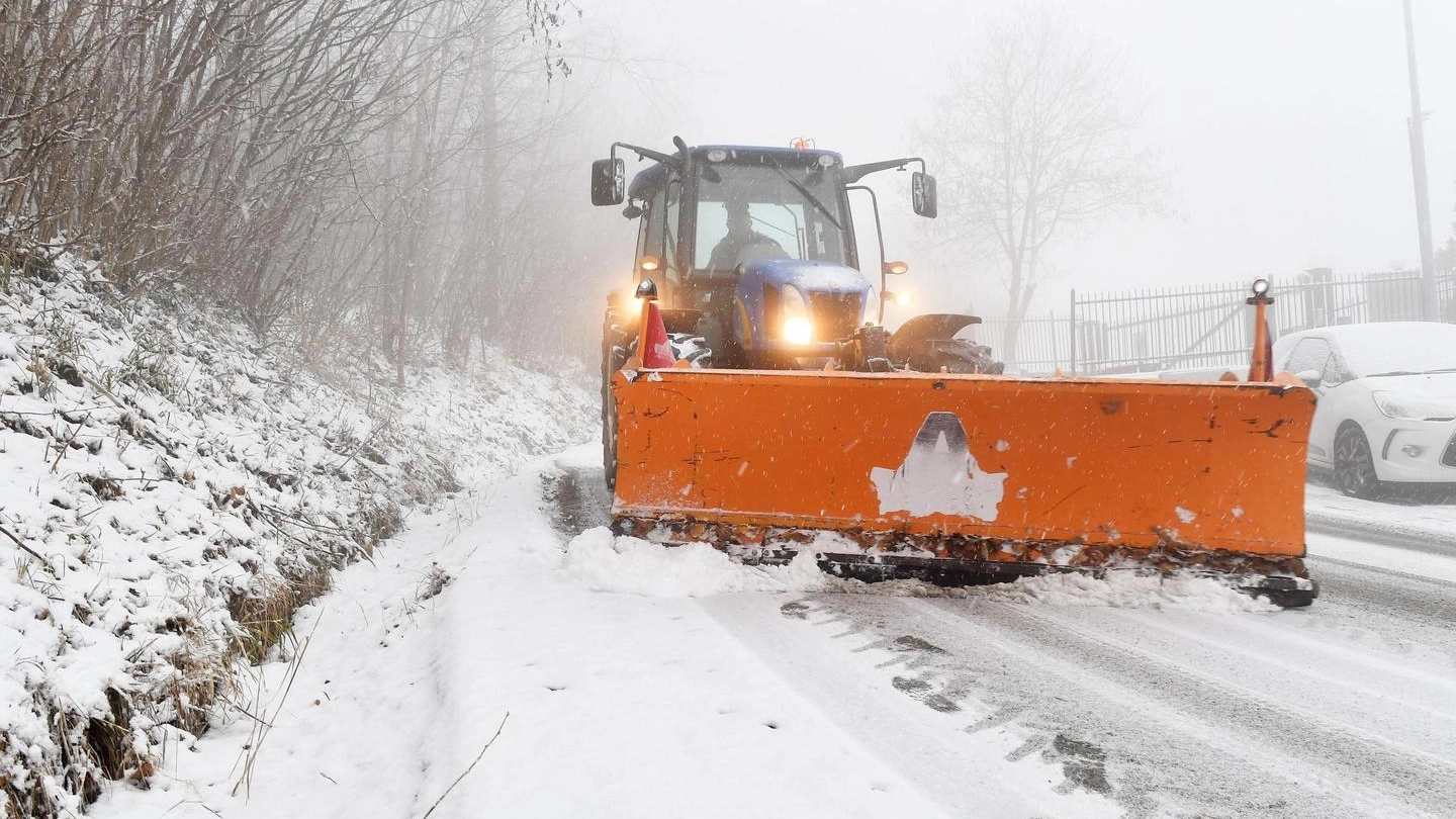 Previsioni meteo, arriva la neve: ecco dove (Ansa)