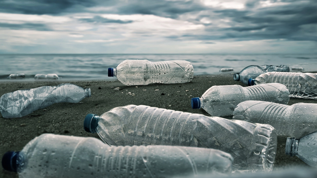 La plastica non arriva solo dalla terraferma