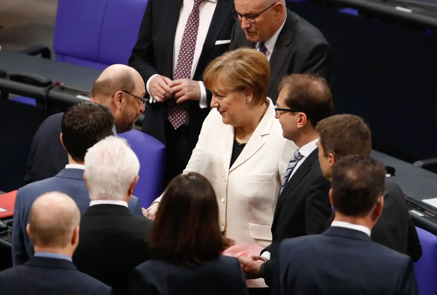 Angela Merkel, sì del Bundestag al quarto mandato