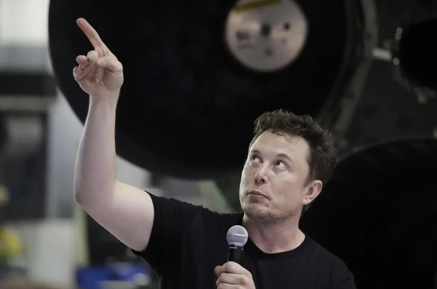 Tesla, Musk patteggia con la Sec. Non più presidente per 3 anni e 40 milioni di multa