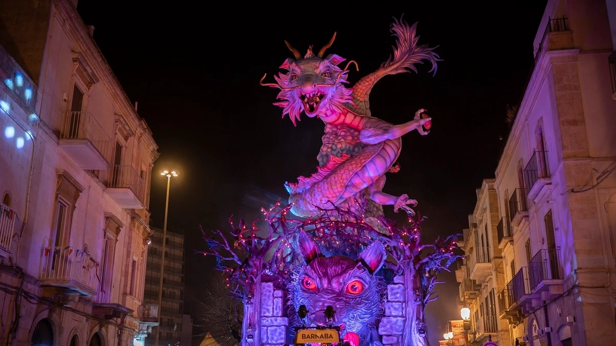 Putignano, il Carnevale più lungo e antico d'Europa