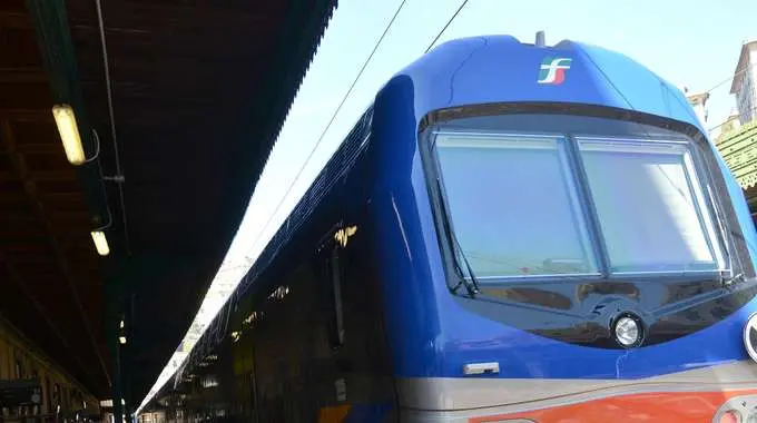 Multa a Trenitalia per viaggi 'nascosti'