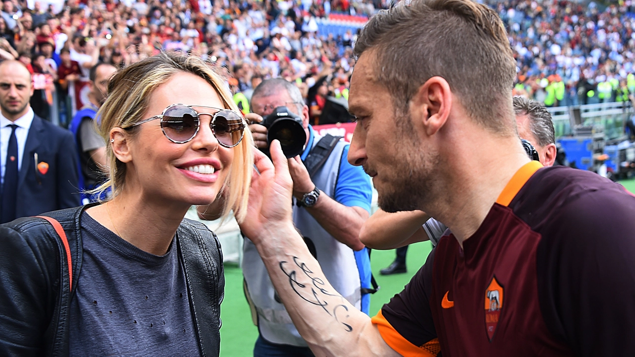 Ilary Blasi e Francesco Totti (Olycom)