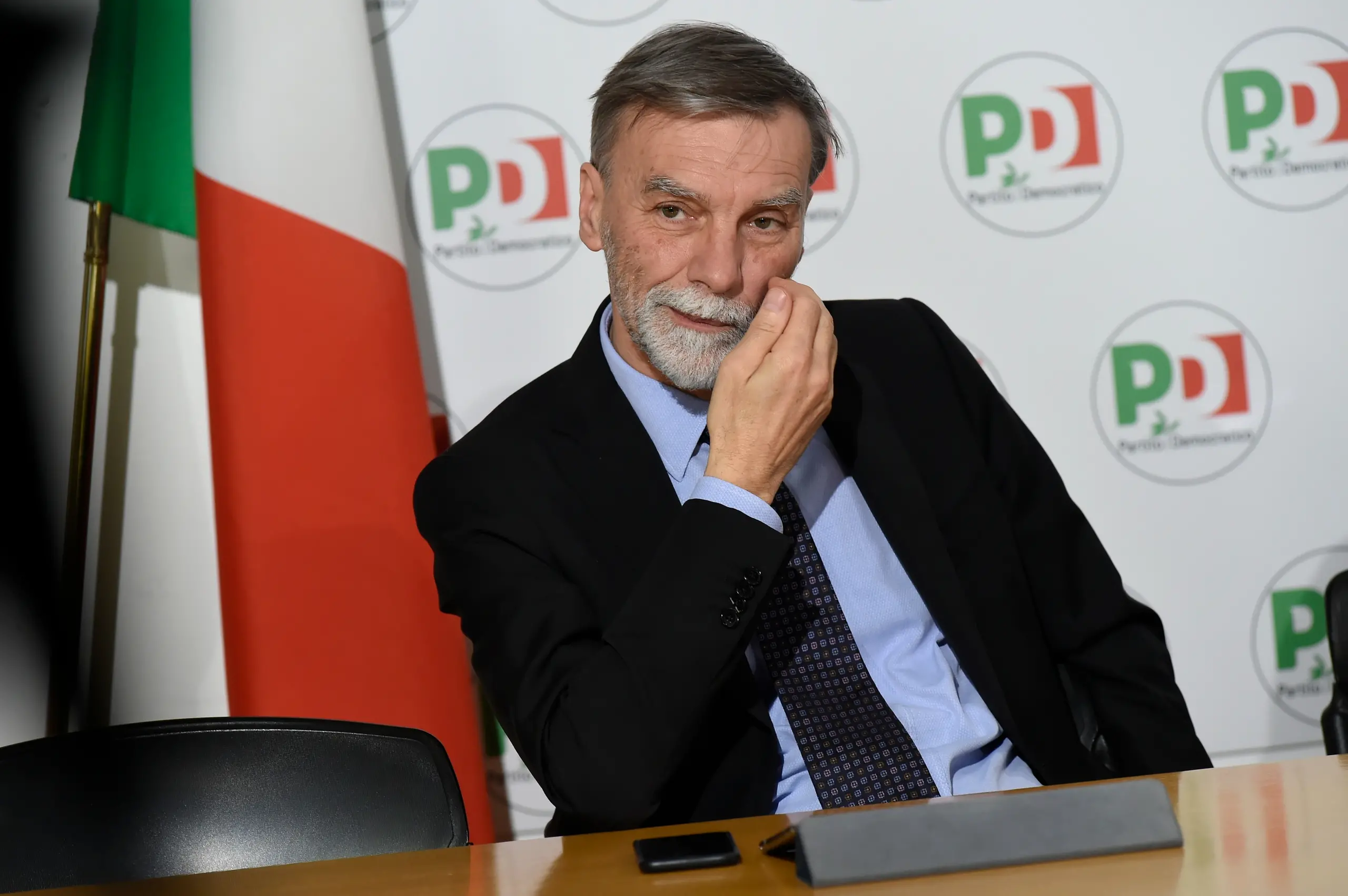 Covid-tax, proposta Pd: "Contributo da redditi sopra 80mila euro"