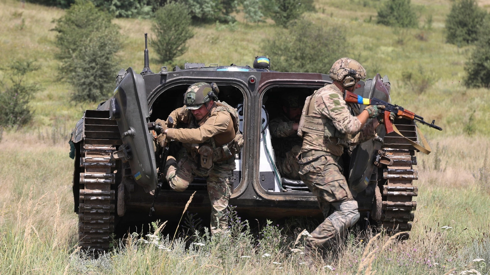 Militari ucraini in addestramento a Kharkiv