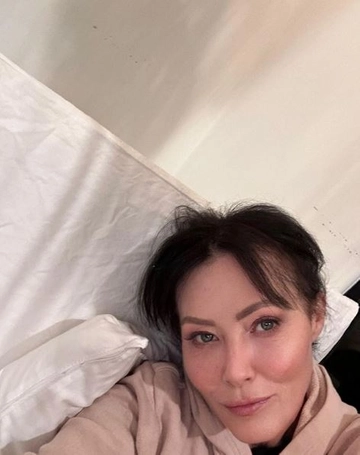 Shannen Doherty e il tumore. La confessione: “Non voglio morire”. Il dramma della star di Beverly Hills