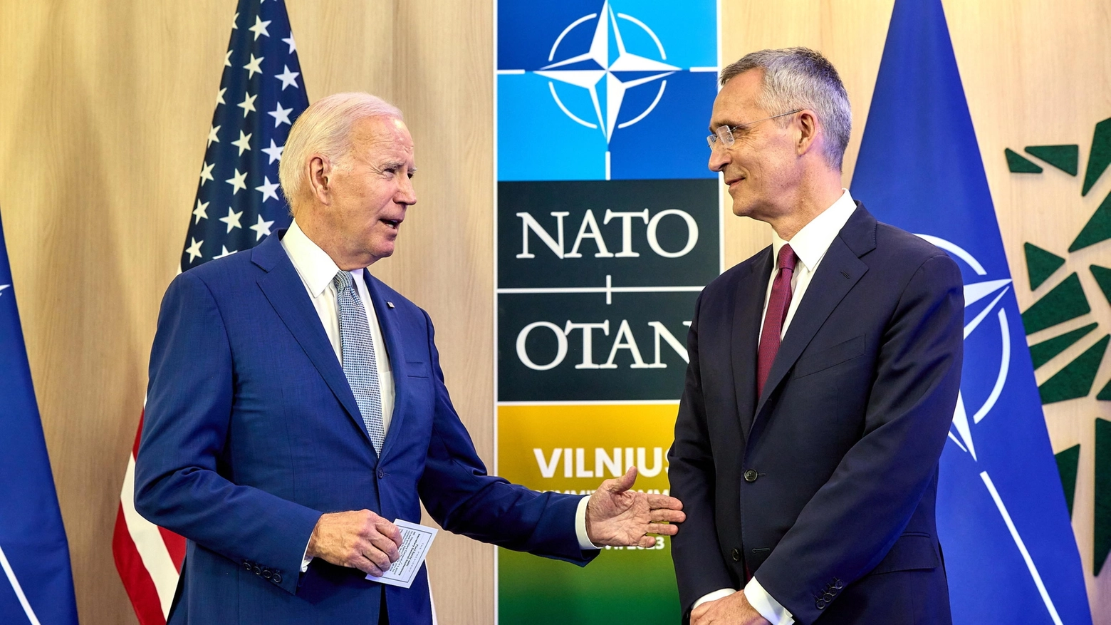 Vertice Nato a Vilnius: Joe Biden e Jens Stoltenberg (Ansa)