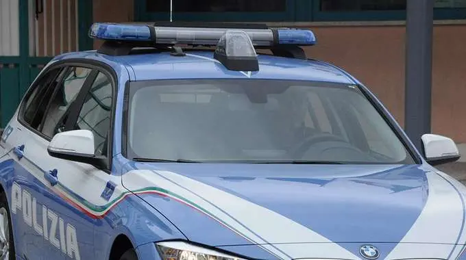 Esplosione commissariato Polizia Andria