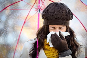 Influenza e Covid in crescita, Pregliasco: “Per Natale si raggiungerà il picco”