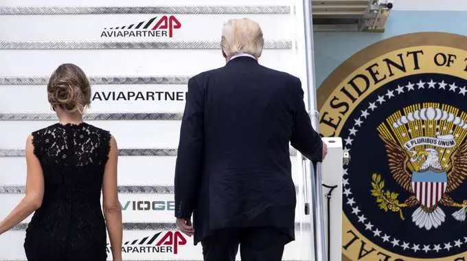 Trump e Melania lasciano Roma