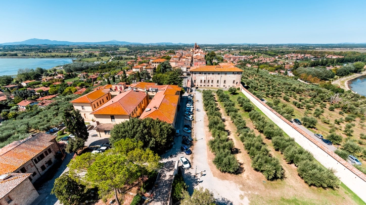 Festa del tulipano: il lago Trasimeno celebra il principe della primavera