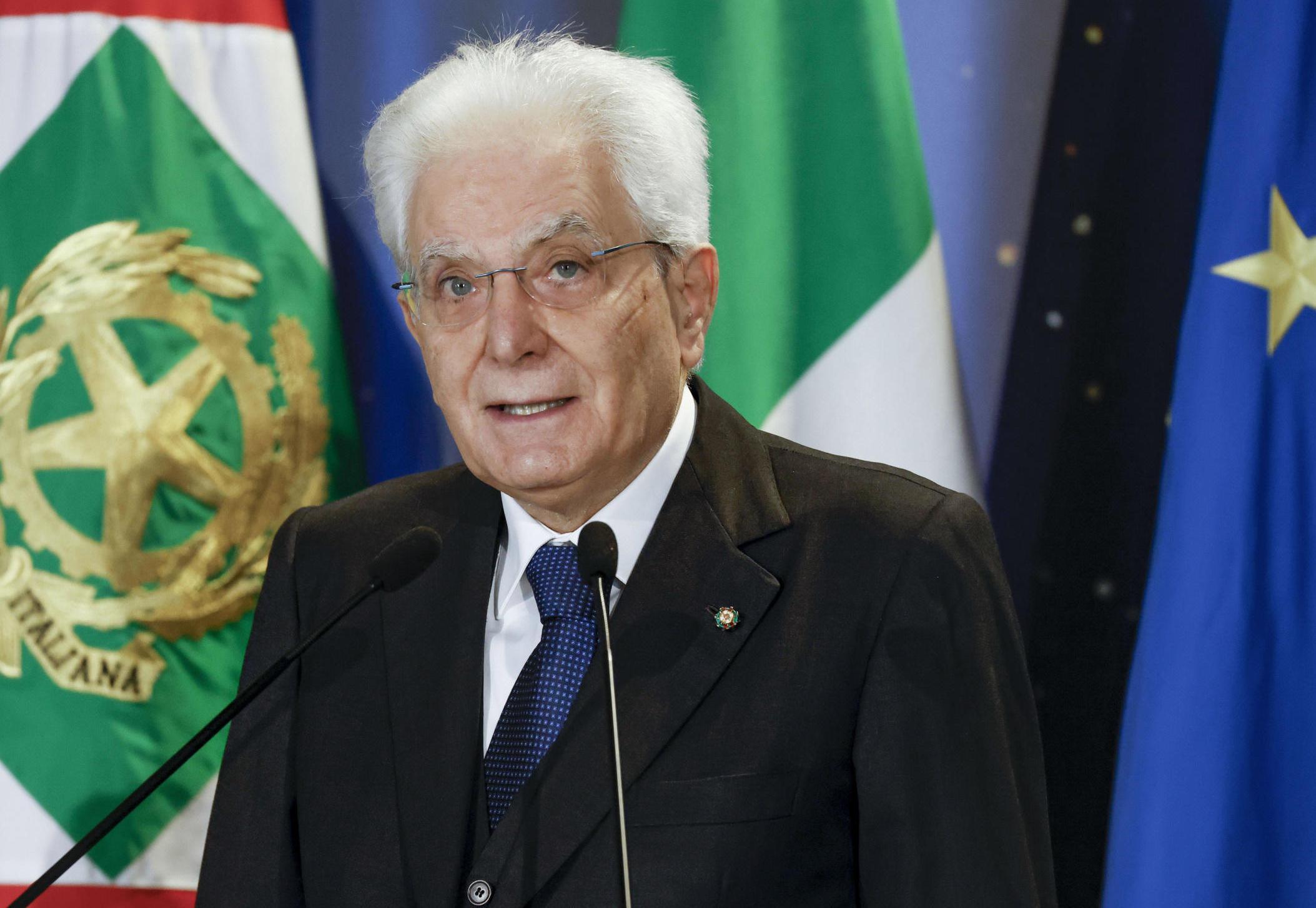 Minacce A Mattarella Sui Social: Indagato Prof