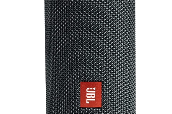 JBL Flip Essential su amazon.com