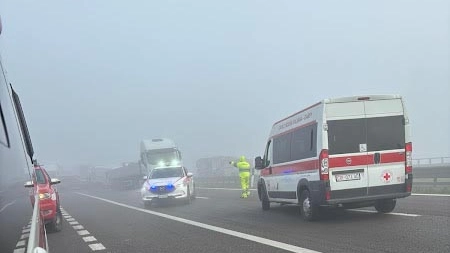 Nebbia sull'Autobrennero: facile incorrere  in tamponamenti, foto generica