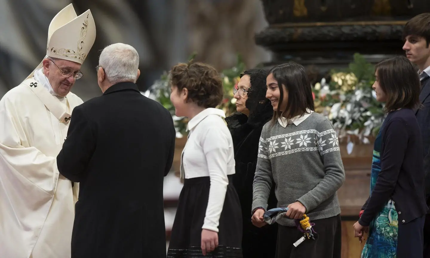 Papa Francesco alle famiglie: "Il mondo ha bisogno di voi"