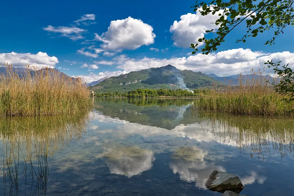 Laghi Briantei, un'oasi a due passi da Milano