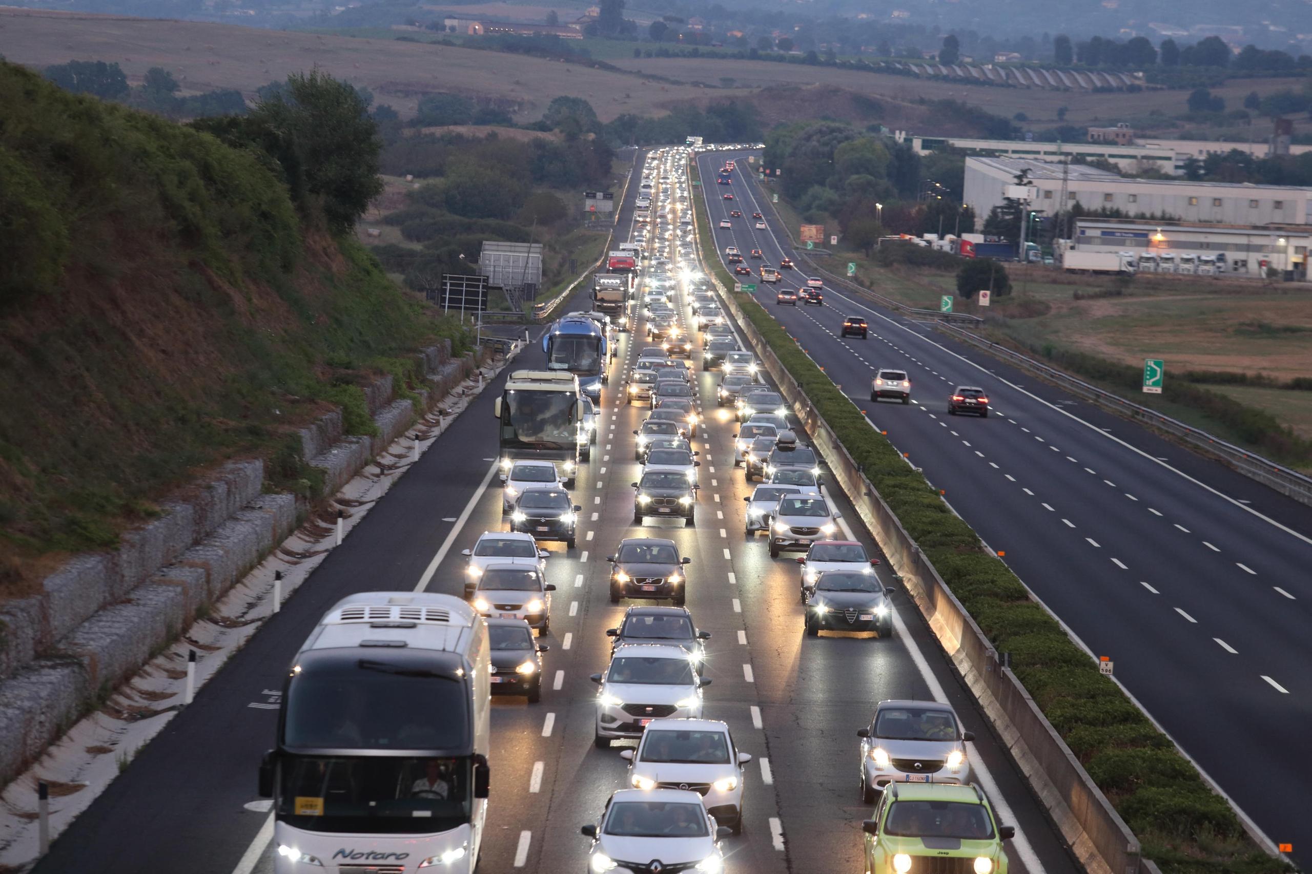 Bollino Rosso, Le Strade A Rischio: 11 Milioni In Auto Tra Controesodo ...