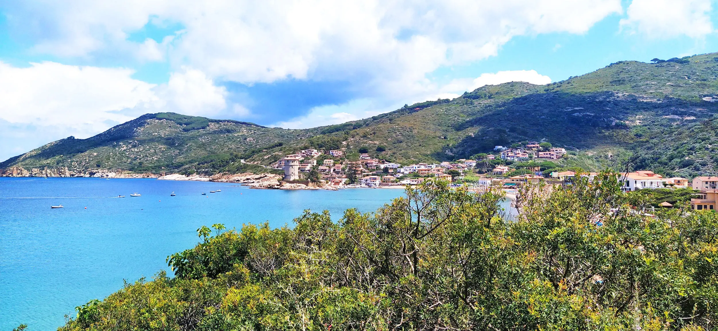 L’isola dal Giglio, tra sentieri e fondali marini