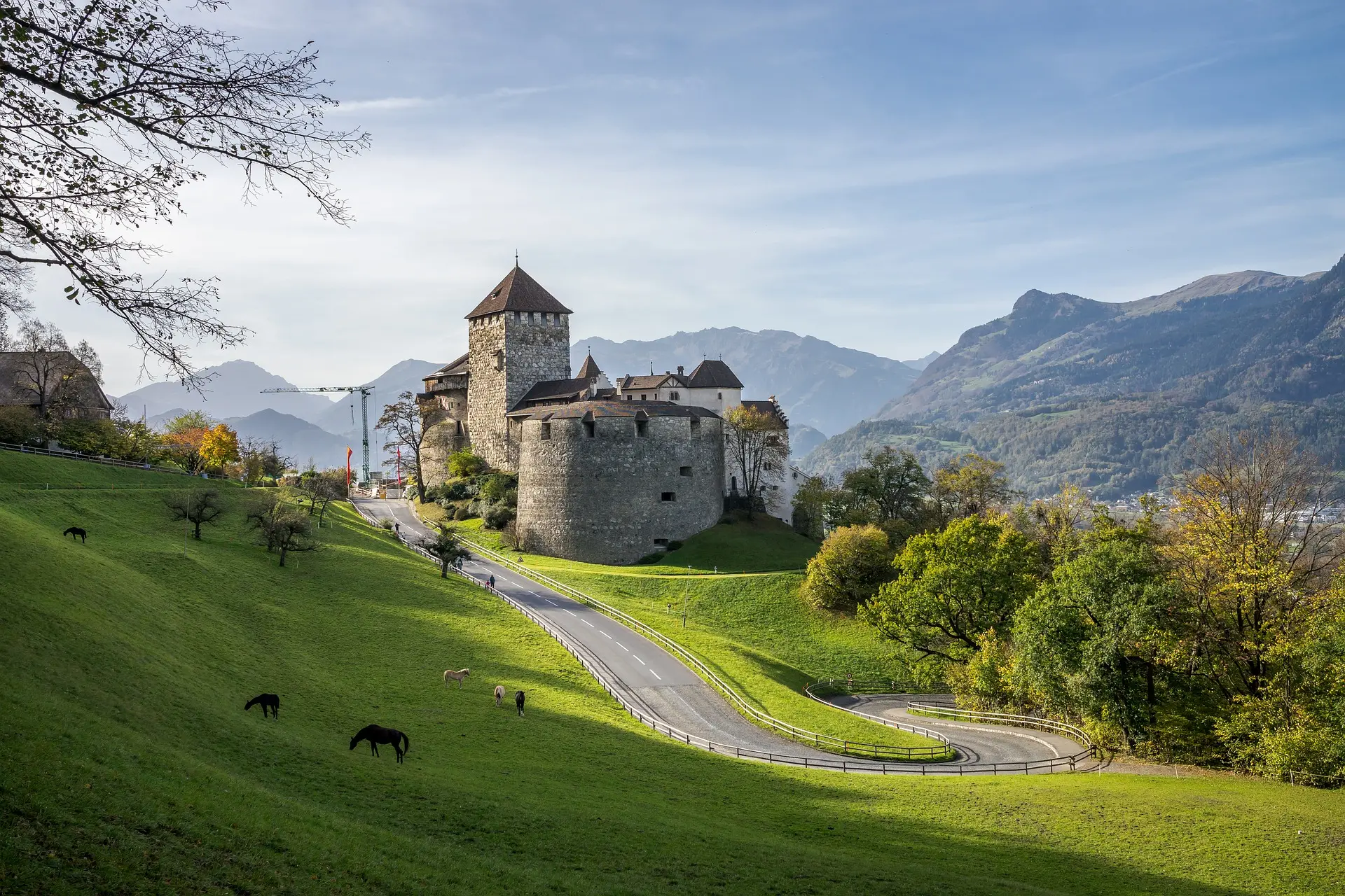 Le capitali meno visitate d’Europa: piccole perle dove il turismo non è di casa. Ma dove vale la pena andare