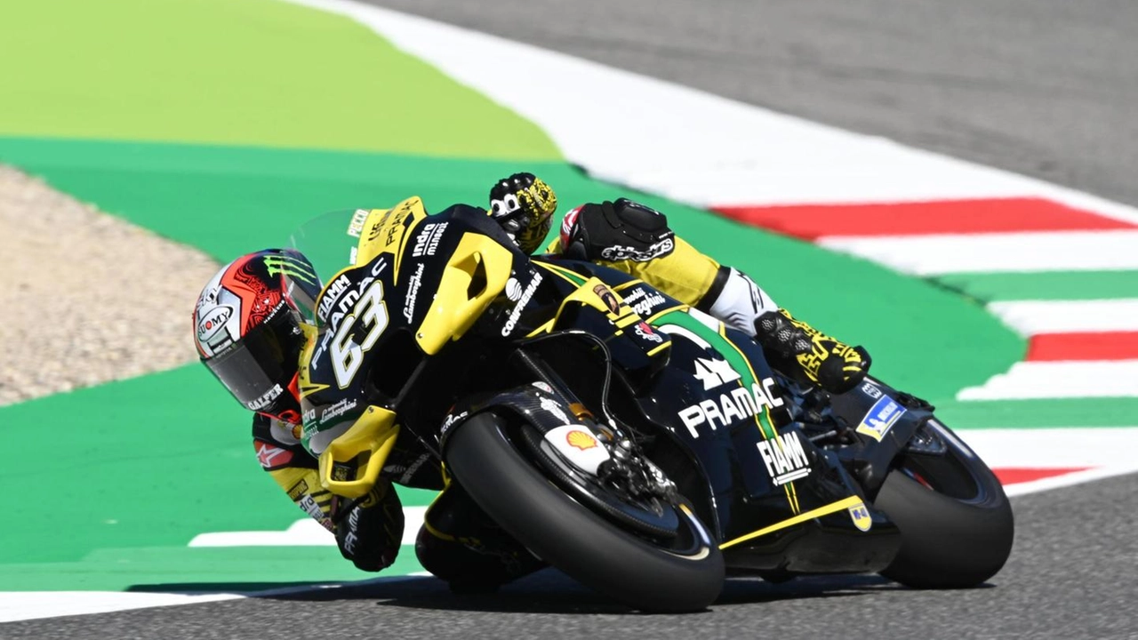 Francesco Bagnaia sul circuito del Mugello (Ansa)