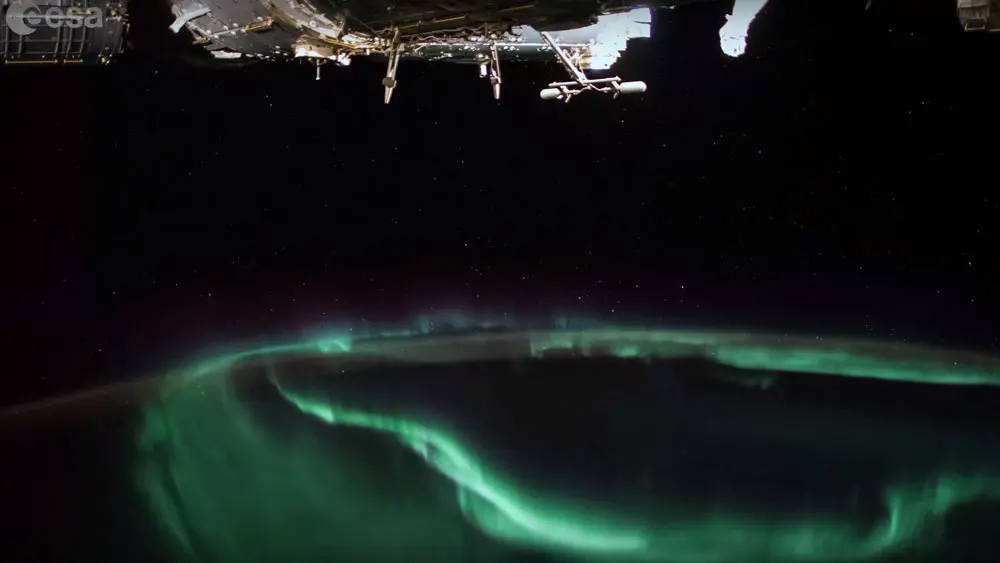 L'aurora australe vista dallo spazio, il video