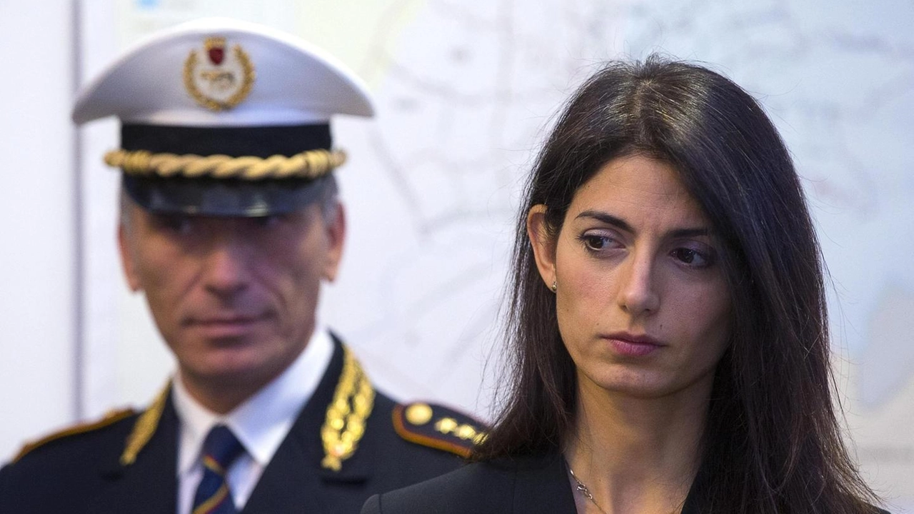 Virginia Raggi (Ansa)