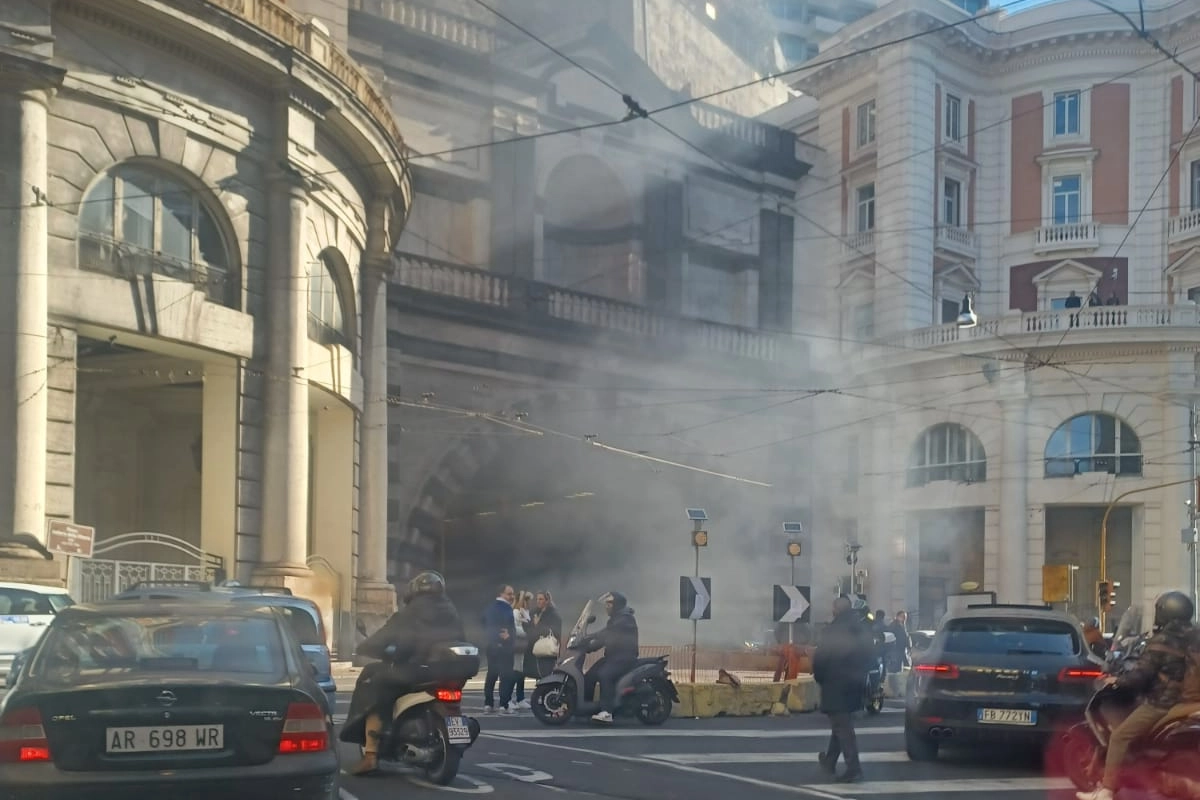 Incendio Galleria Vittoria (immagini fa Facebook)