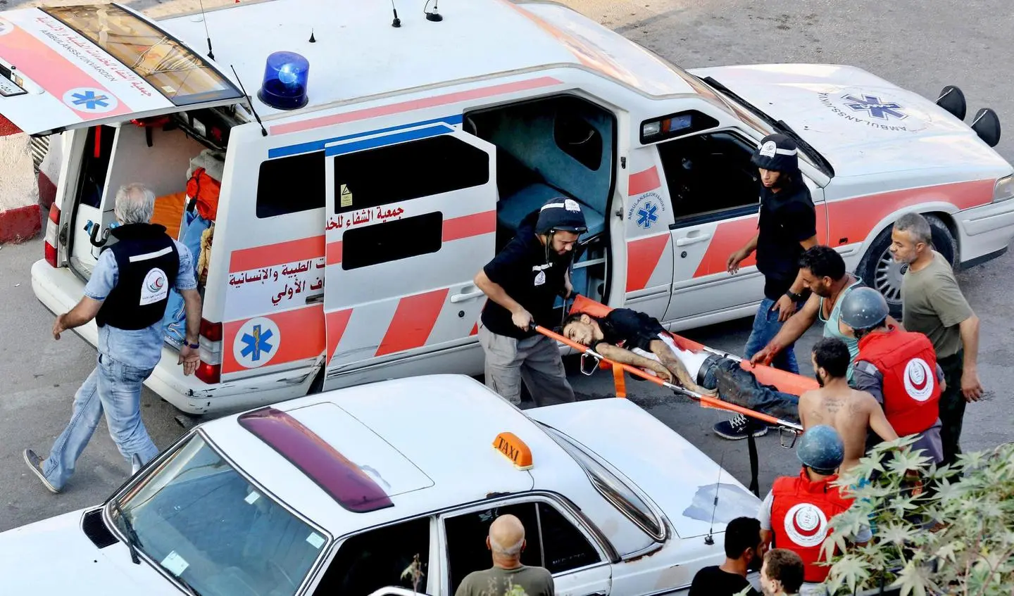 Campi palestinesi in Libano: altri morti in regolamento conti, fuga di massa tra i profughi