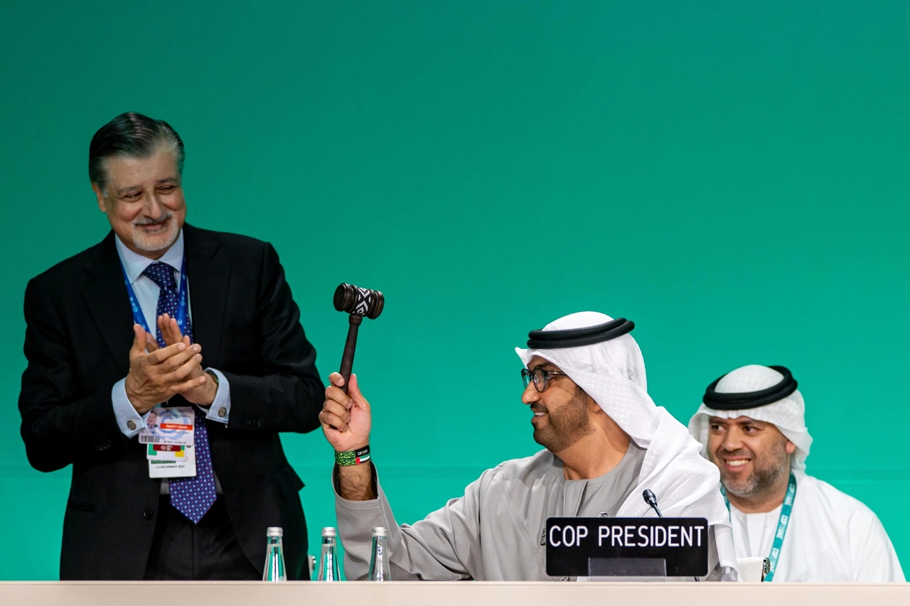 La chiusura della conferenza sul cambiamento climatico Cop28