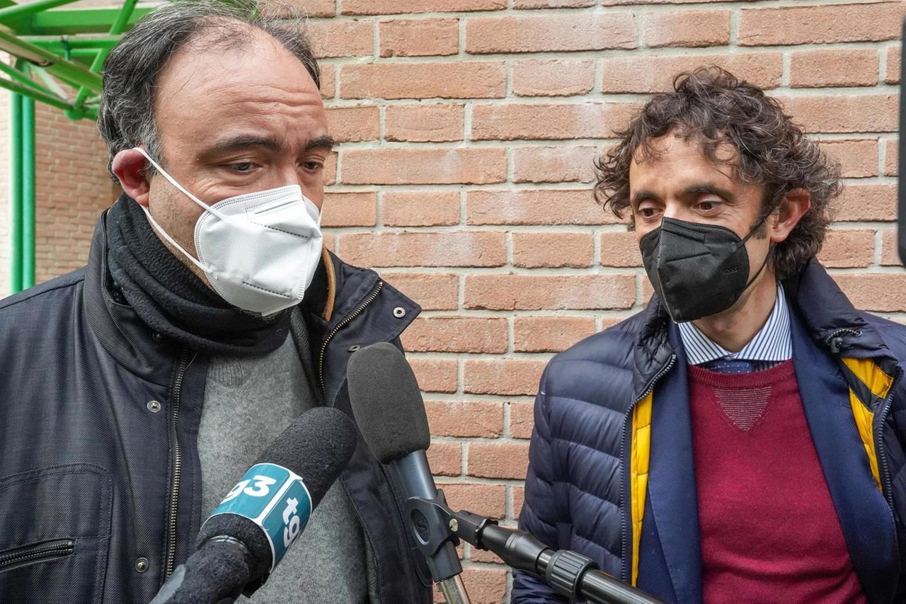 Gli avvocati Domenico Fragapane e Dario Cutaia, difensori della maestra d'asilo (Ansa)