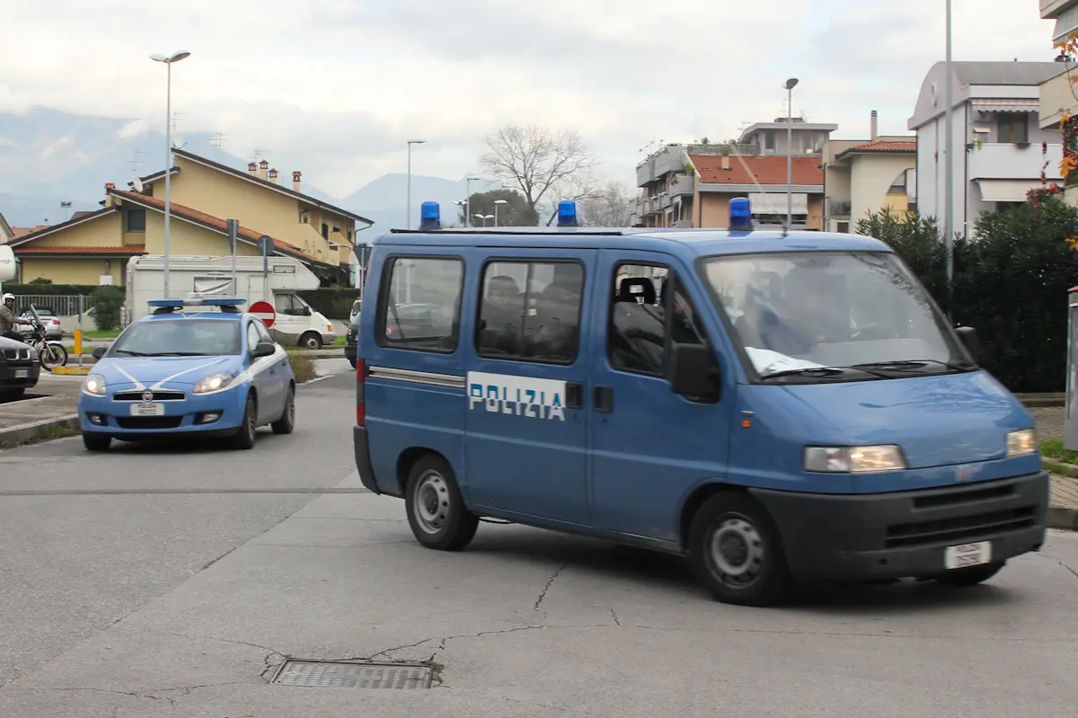 Cinque rumeni arrestati dopo un furto